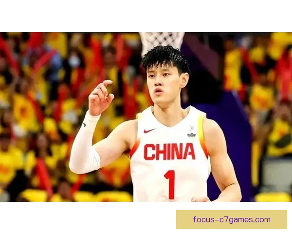 中国篮球队备战世界杯 集训效果显著 多名新星崭露头角